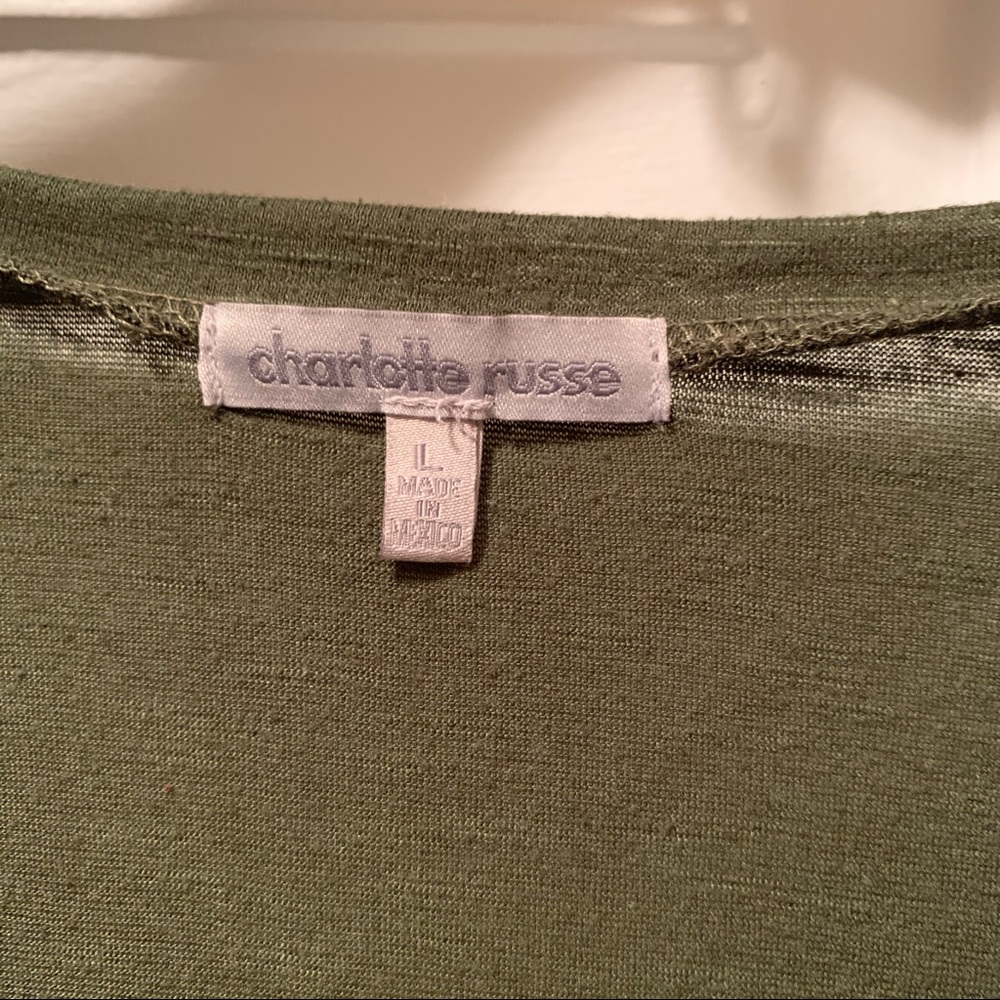 Green shirt - Picture 3 of 3